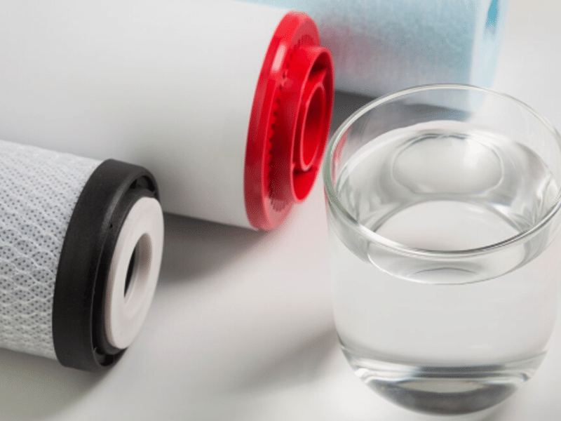 Filtration de l'eau avec des cartouches jetables | Perdr'Eau, Les Maîtres de l'Eau 